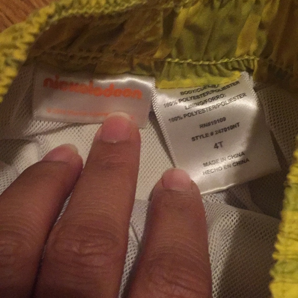 Kid’s bathing suit trunks! - Picture 4 of 5
